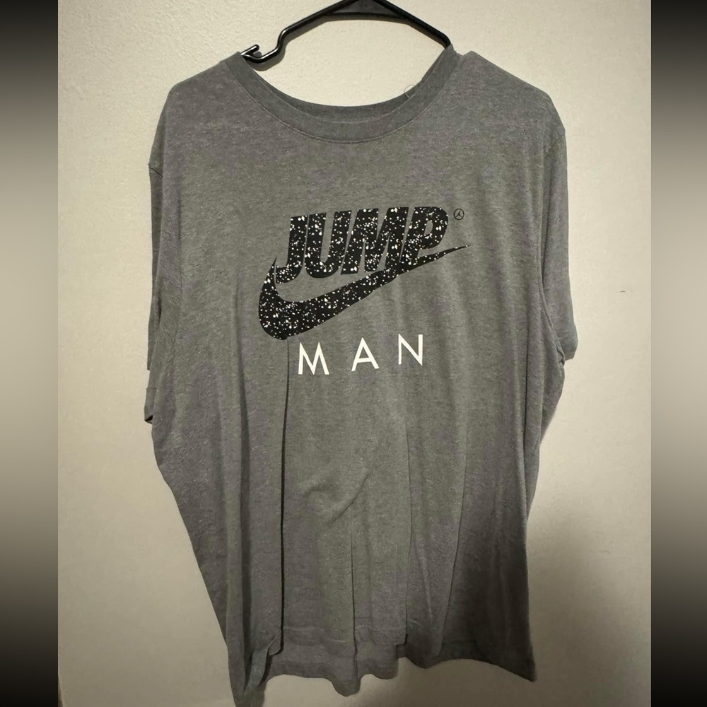 Men’s xl nike t-shirt